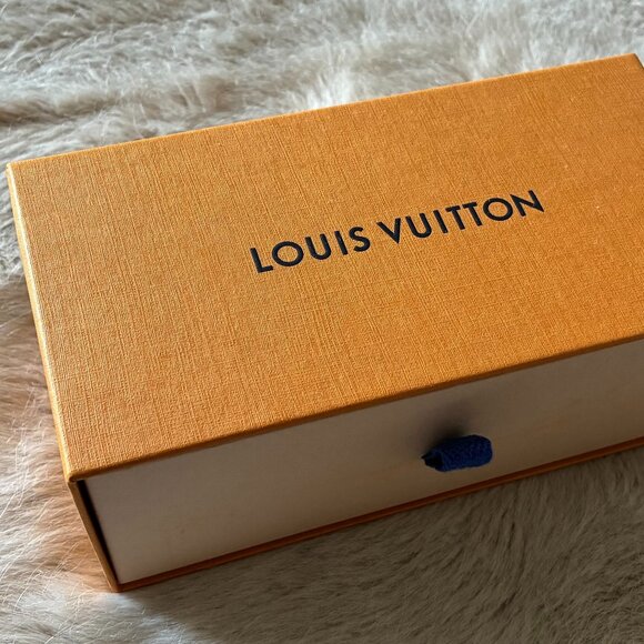 Louis Vuitton Sunglass Box - Picture 1 of 2